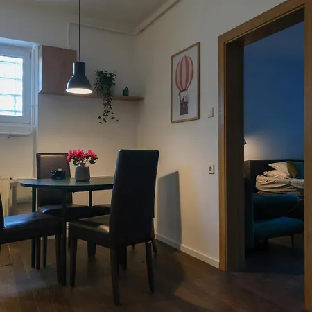 Apartment Hisa Breza -